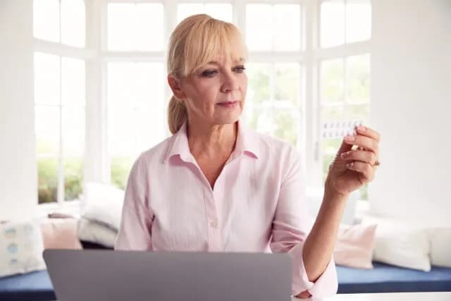 Mastering Medication Management – Side Effects & Interactions