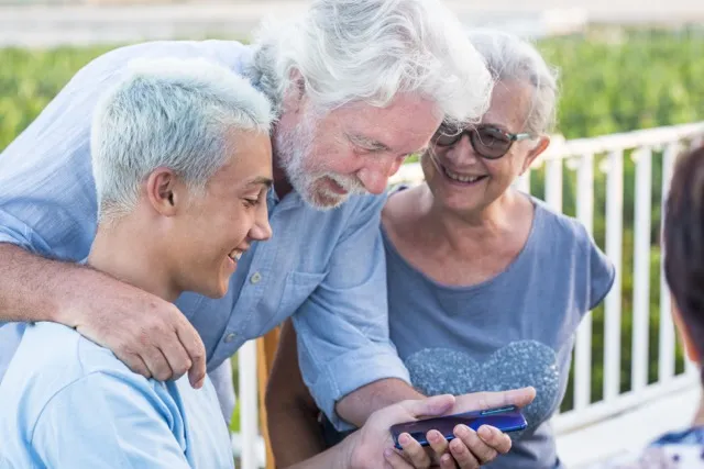Capturing Fading Memories